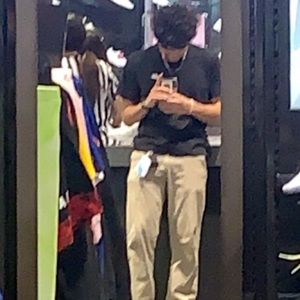 Meet your Posher, Anthony